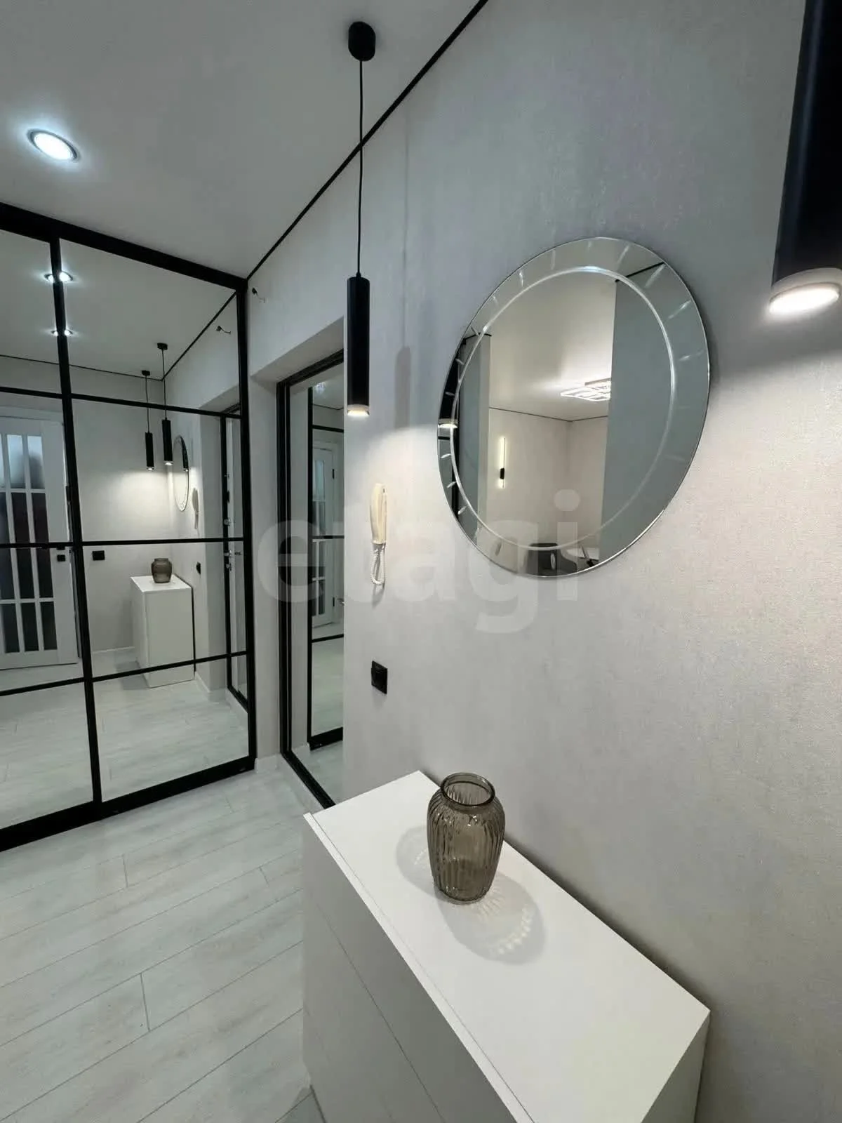 2-к квартира, 42.9м² (улица Петра Метальникова, 5к1) - миниатюра 5