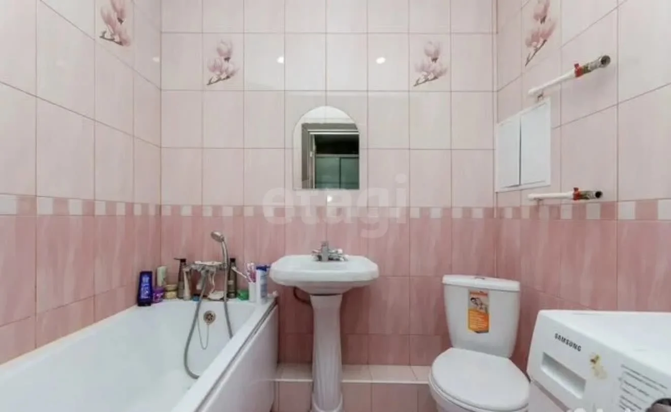 1-к квартира, 42м² (улица Трудовой Славы, 62ак2)