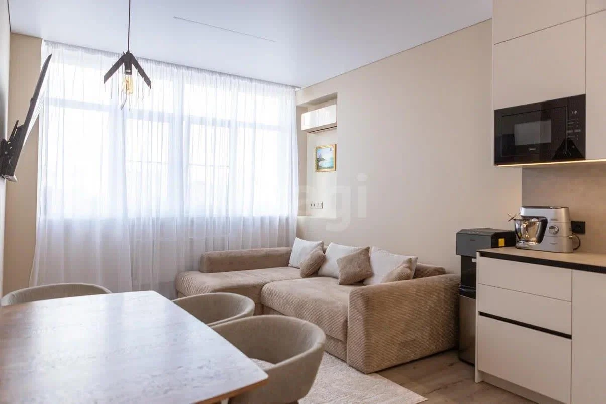 2-к квартира, 67.3м² (Гаражная улица, 156к1) - миниатюра 2