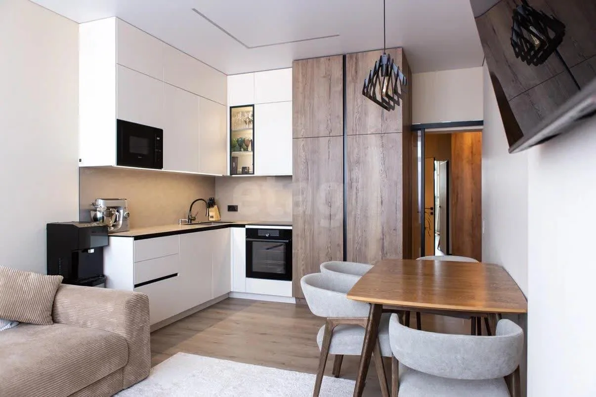 2-к квартира, 67.3м² (Гаражная улица, 156к1) - миниатюра 3