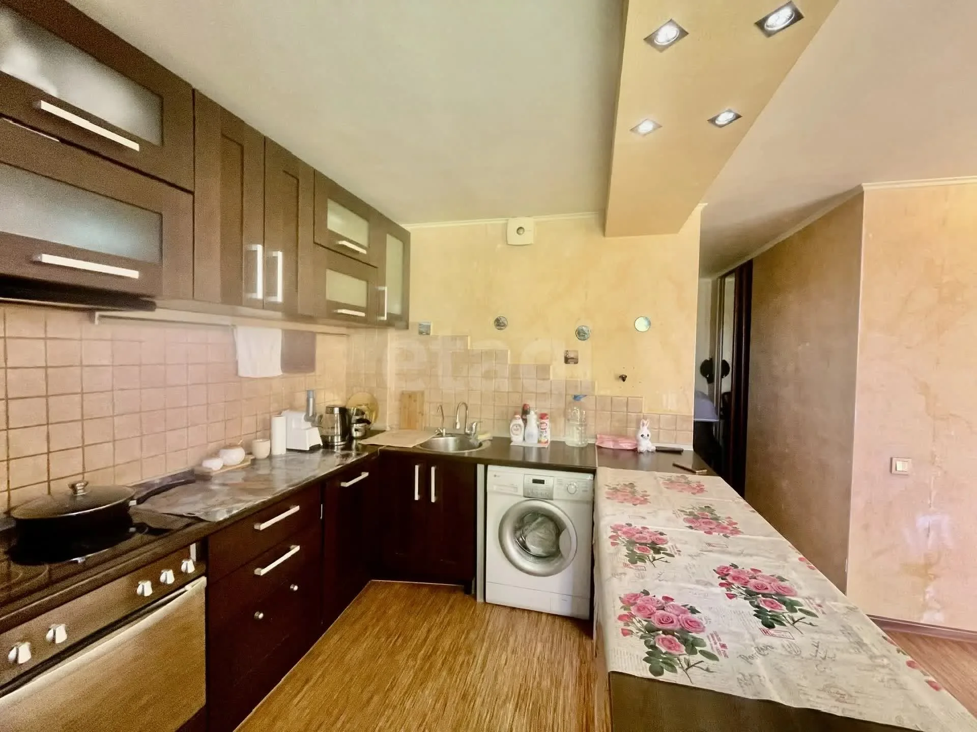 1-к квартира, 42.3м² (проспект Чекистов, 24/1) - миниатюра 3