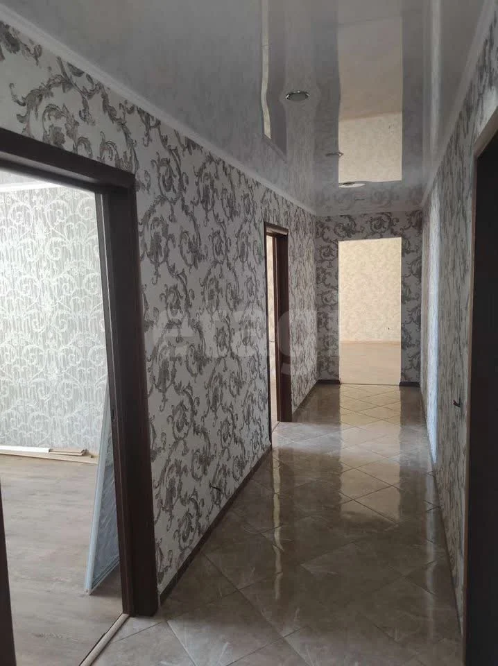 3-к квартира, 85.6м² (улица Петра Метальникова, 5к1) - миниатюра 10