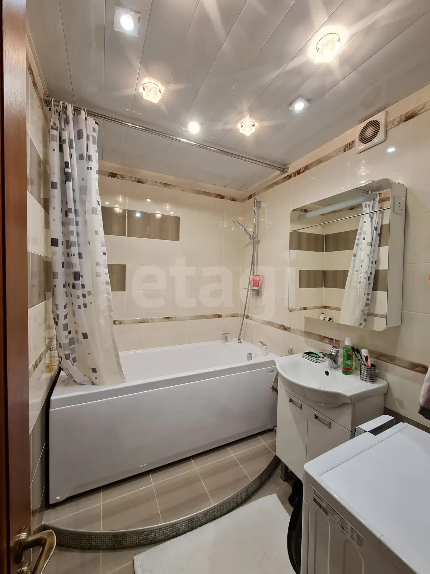 3-к квартира, 91м² (Рождественская набережная, 51) - миниатюра 5