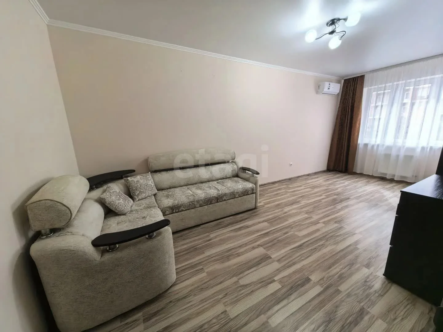 2-к квартира, 58.8м² (улица Петра Метальникова, 3/1к2) - миниатюра 4