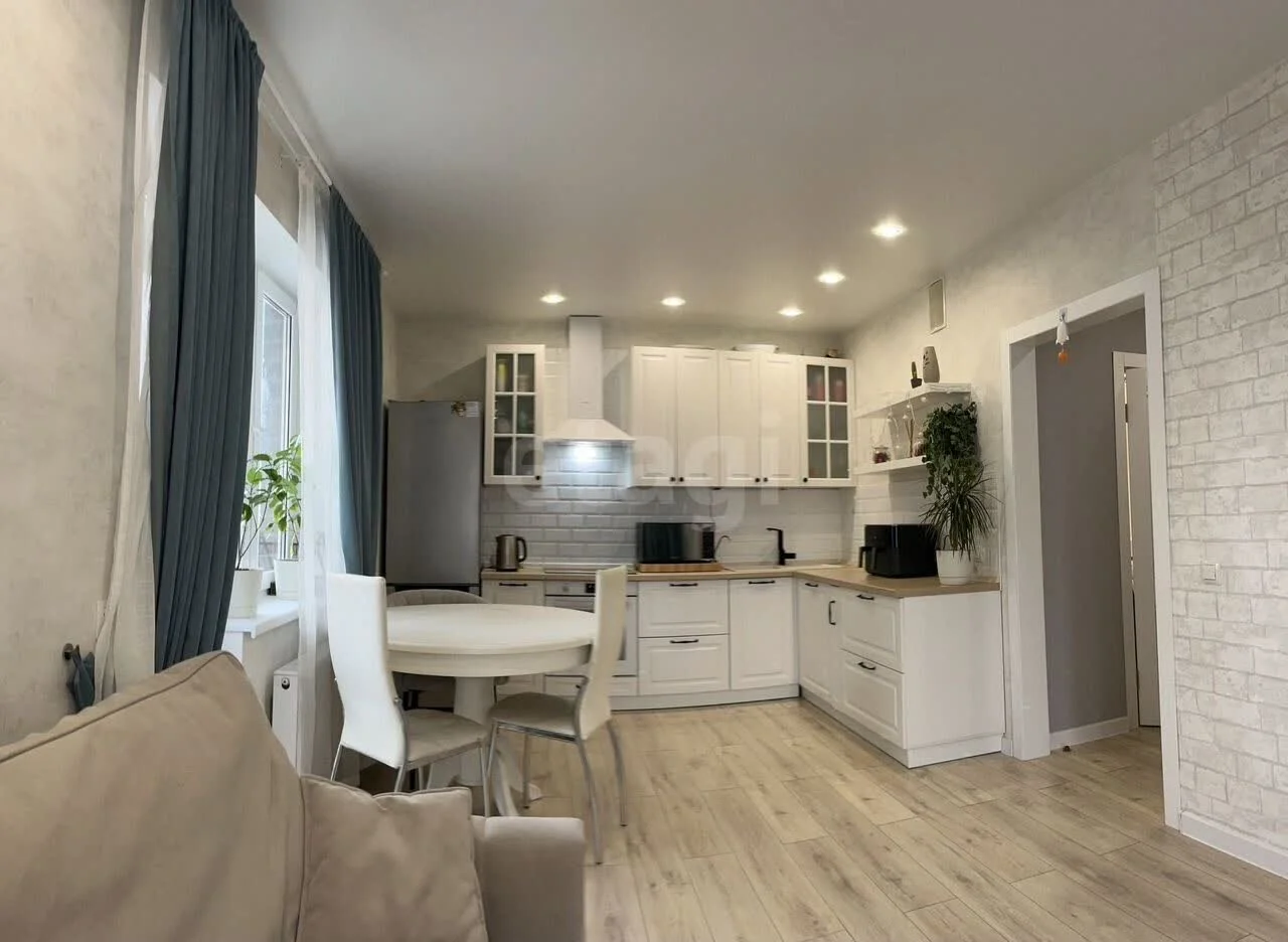 2-к квартира, 61м² (Конгрессная улица, 23) - миниатюра 3