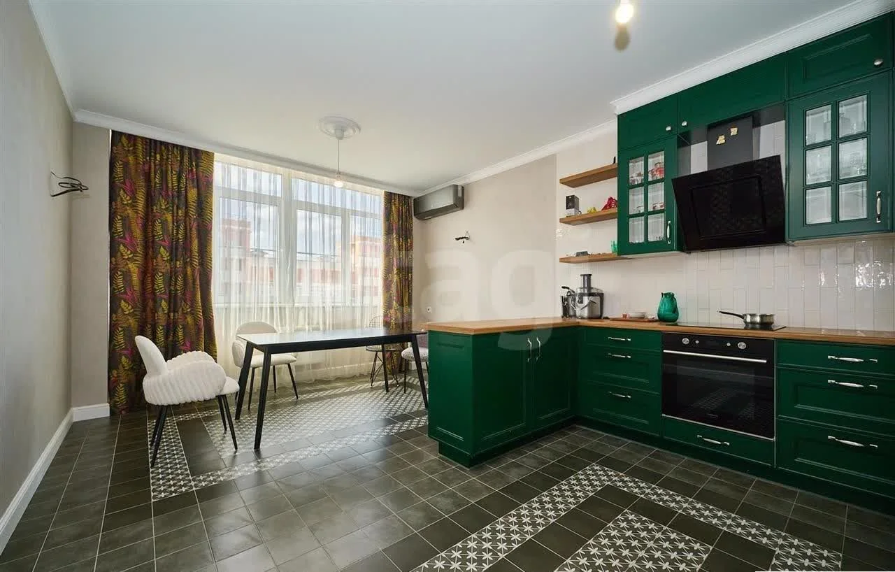 3-к квартира, 110м² (Гаражная улица, 71/1) - миниатюра 2