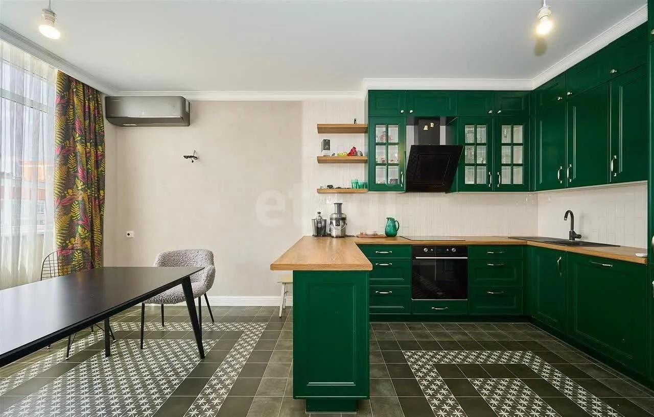 3-к квартира, 110м² (Гаражная улица, 71/1) - миниатюра 3