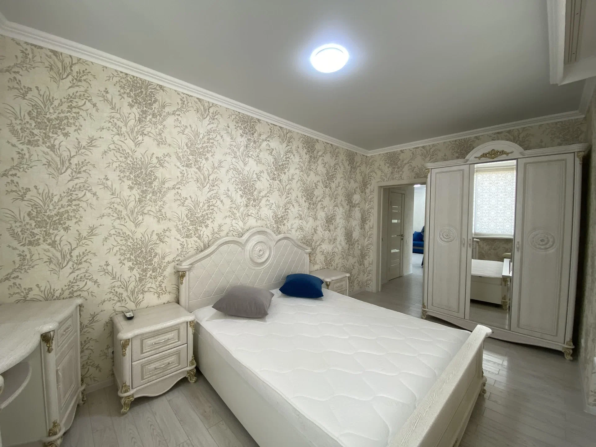 2-к квартира, 56м² (улица Александра Покрышкина, 25/2)