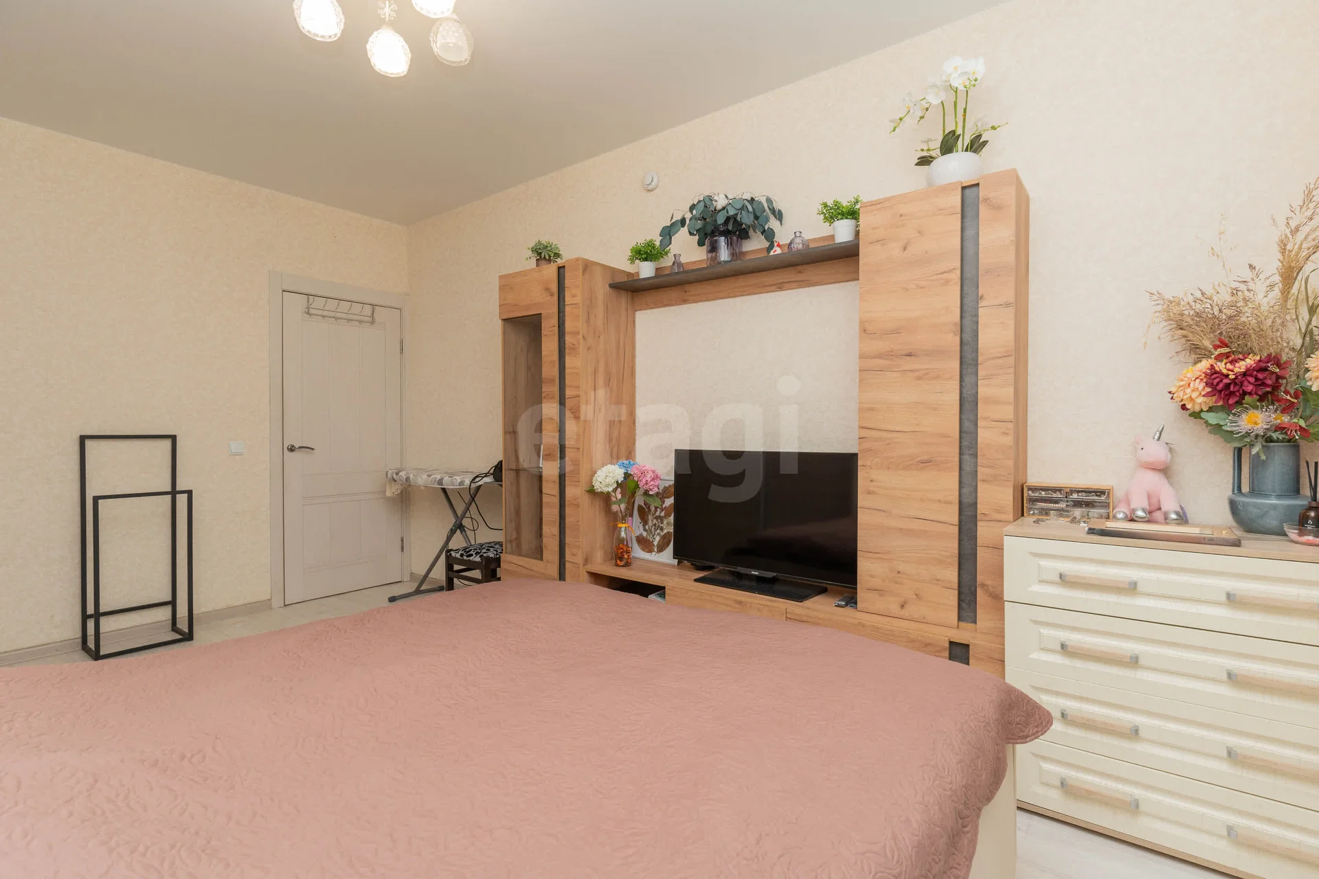 2-к квартира, 63.9м² (улица имени Героя Советского Союза Николая Воробьёва, 11) - миниатюра 14