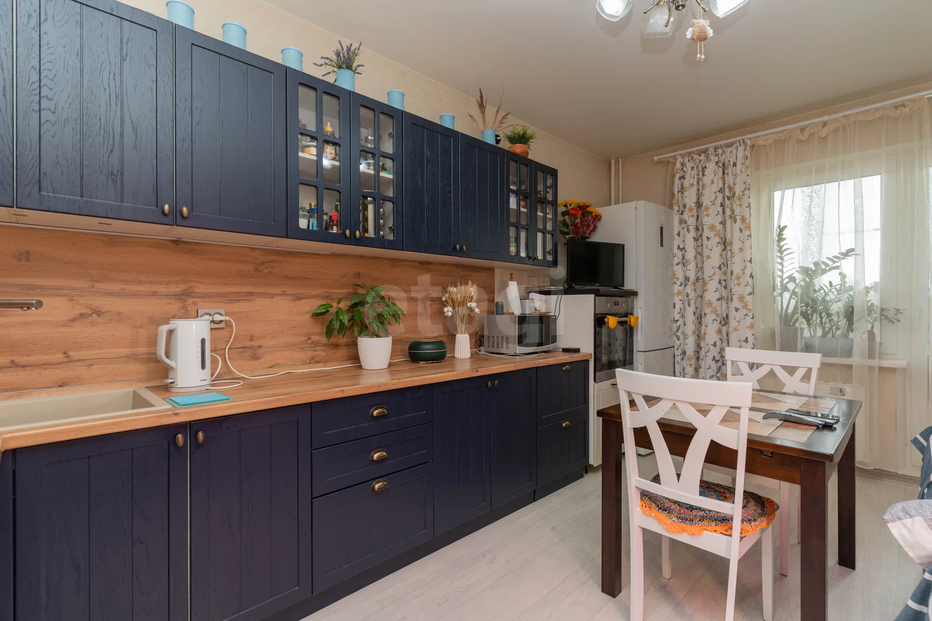 2-к квартира, 63.9м² (улица имени Героя Советского Союза Николая Воробьёва, 11) - миниатюра 4
