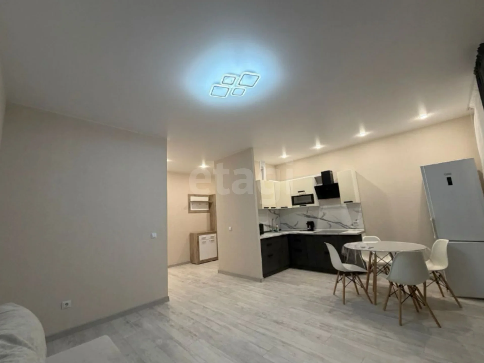 1-к квартира, 51м² (улица имени Генерала Корнилова, 9к2) - миниатюра 7