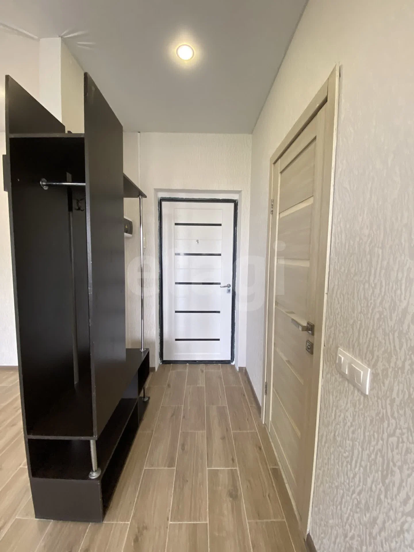 Студия, 28м² (улица им. Мурата Ахеджака, 12к6) - миниатюра 9