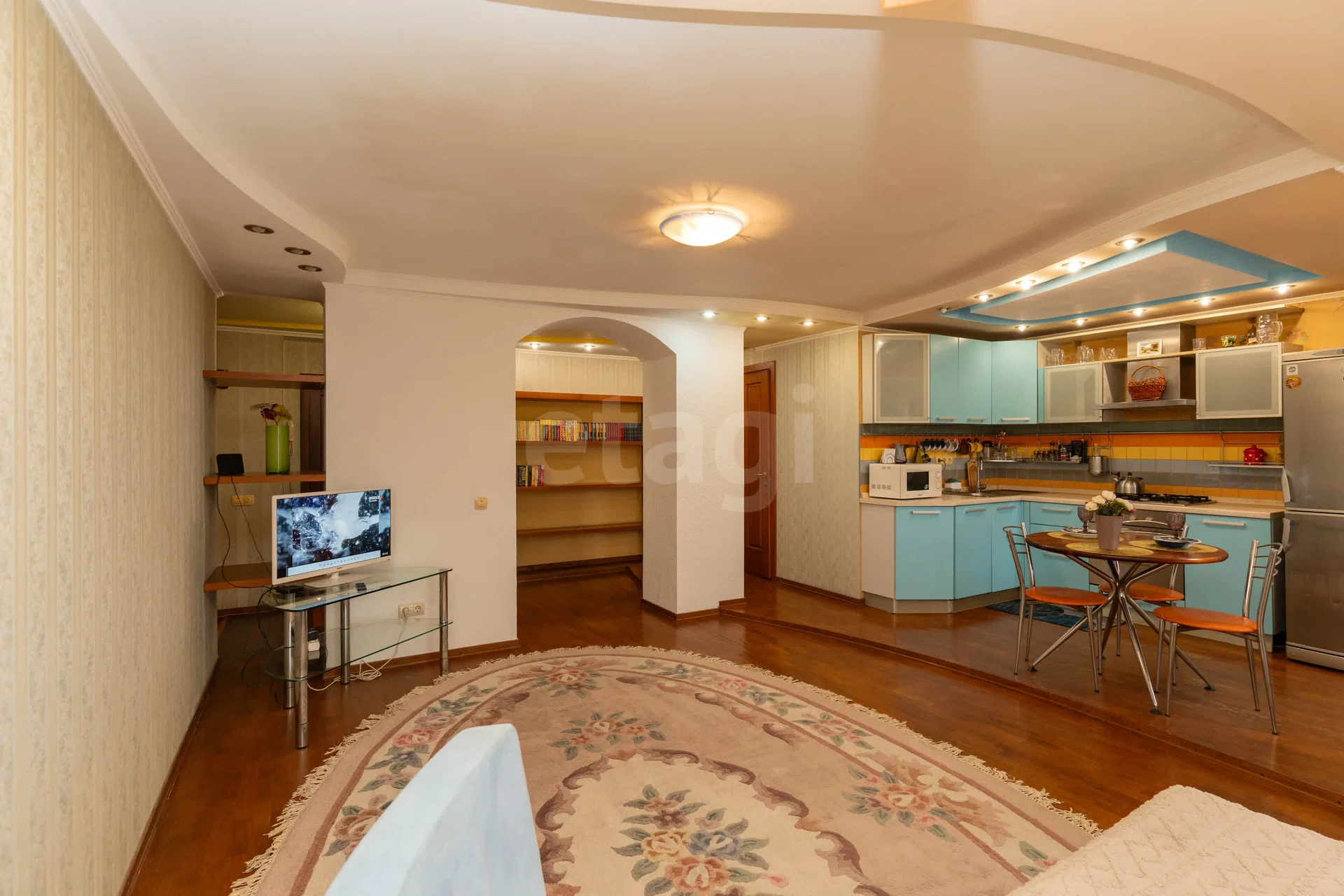 2-к квартира, 56.9м² (улица имени П.М. Гаврилова, 60) - изображение 1