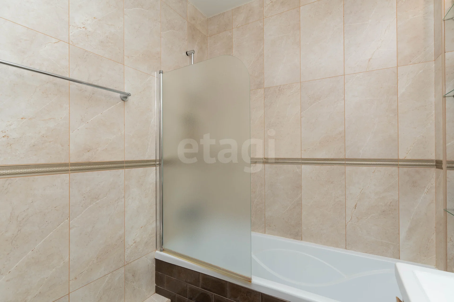 2-к квартира, 63.1м² (улица Героя А.А. Аверкиева, 15) - миниатюра 19