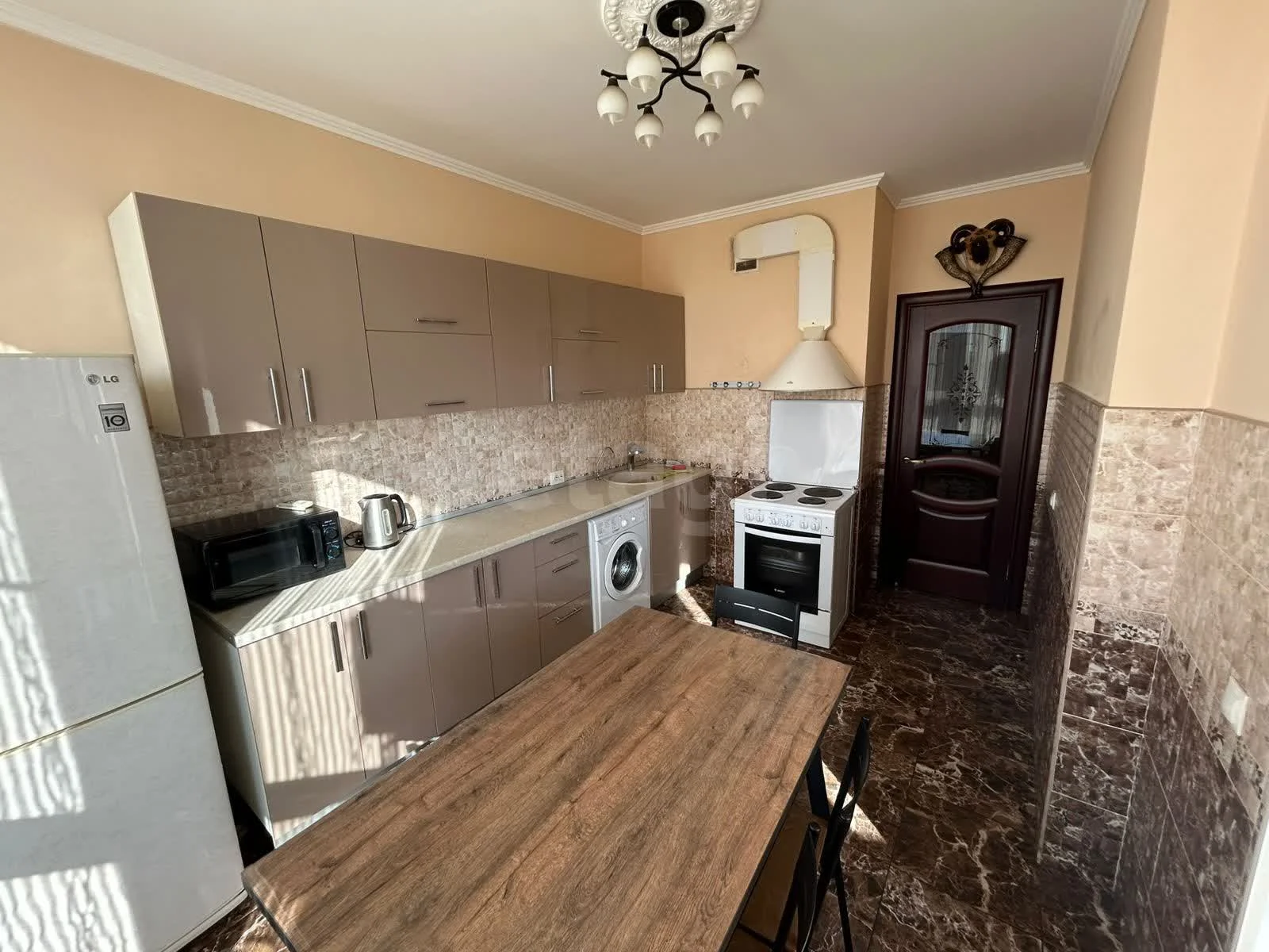 3-к квартира, 90м² (улица Леонида Лаврова, 8к1ск1) - миниатюра 3