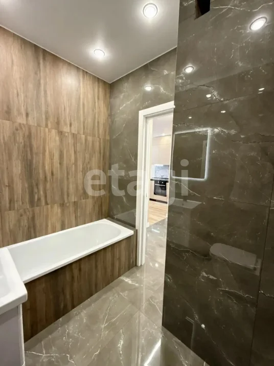 1-к квартира, 36.7м² (улица Петра Метальникова, 36) - миниатюра 14