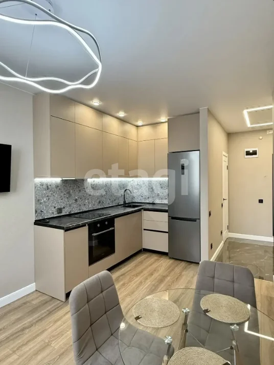 1-к квартира, 36.7м² (улица Петра Метальникова, 36) - миниатюра 3