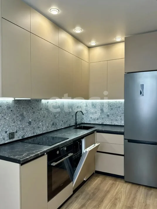 1-к квартира, 36.7м² (улица Петра Метальникова, 36) - миниатюра 7