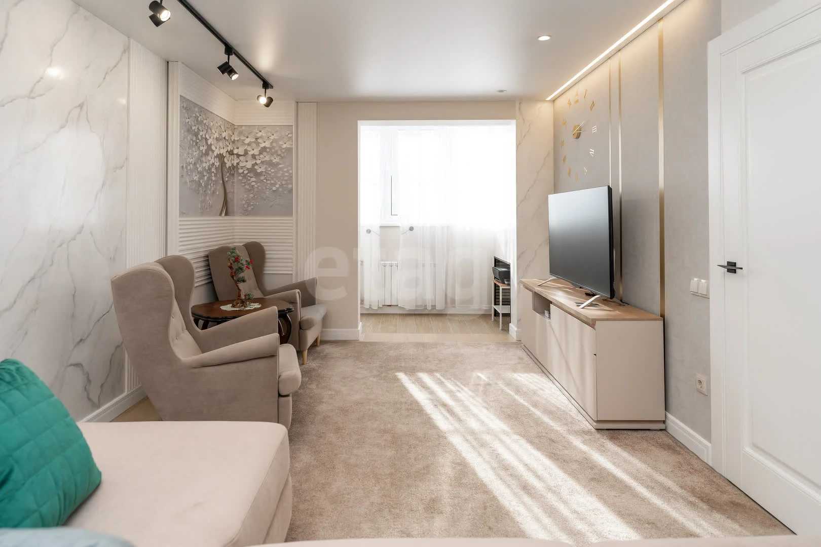 2-к квартира, 63м² (улица имени Валерия Гассия, 22) - миниатюра 2