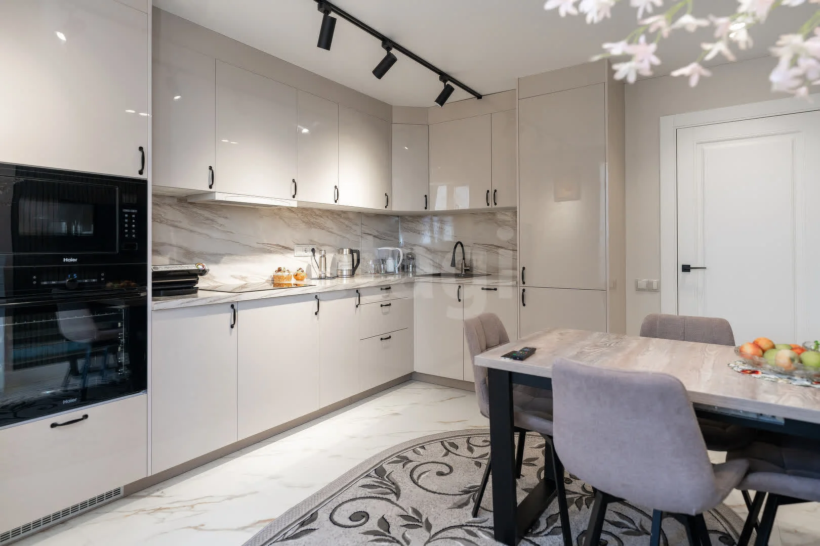 2-к квартира, 63м² (улица имени Валерия Гассия, 22) - миниатюра 3