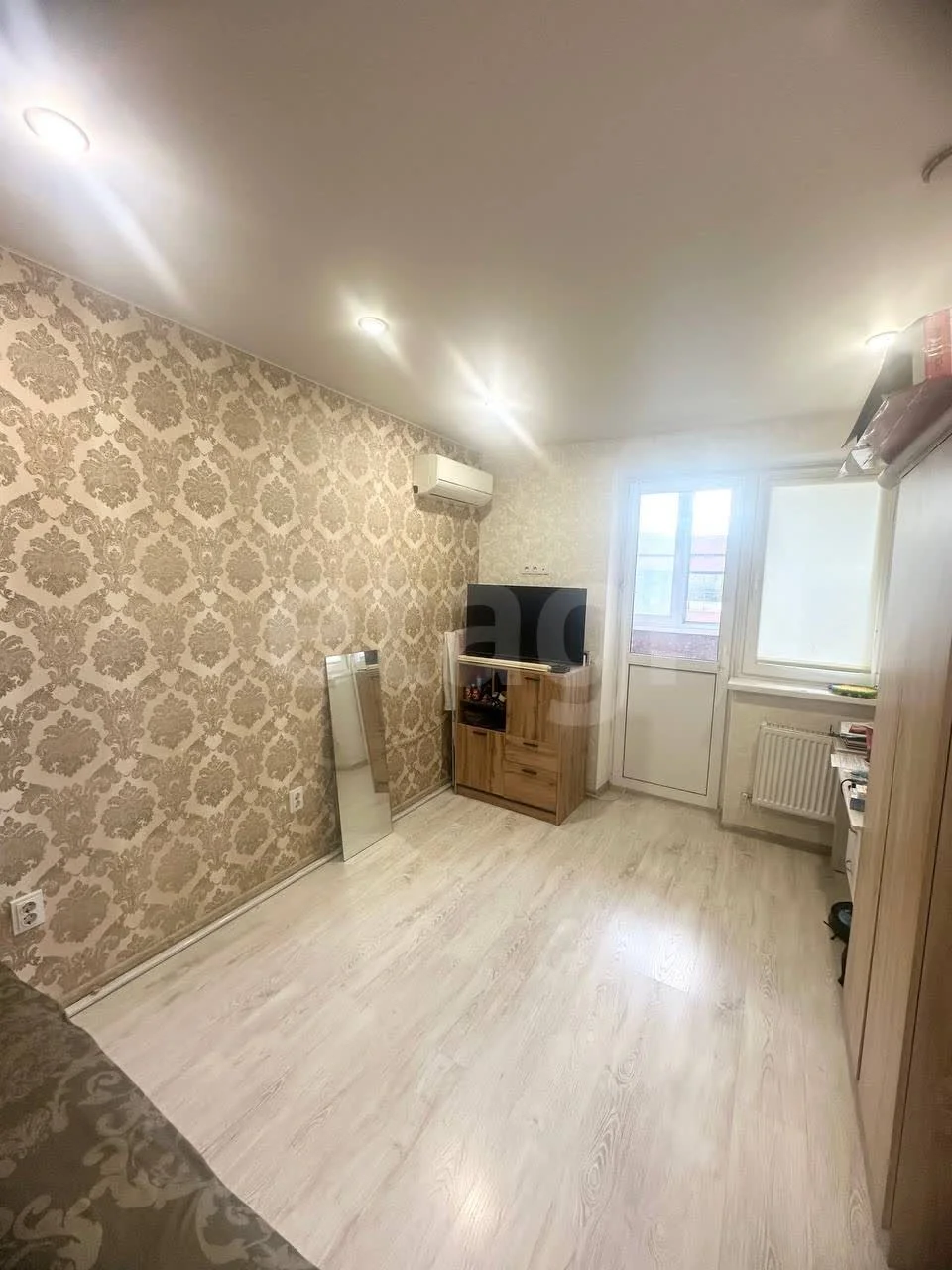 1-к квартира, 33м² (улица имени В.М. Комарова, 21/1к8) - миниатюра 2