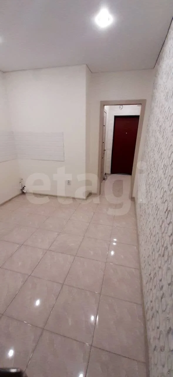 1-к квартира, 33м² (улица имени В.М. Комарова, 21/1к8) - миниатюра 3