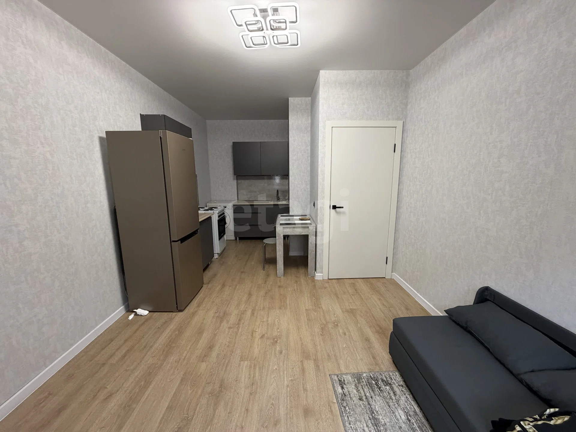1-к квартира, 36.4м² (улица Лётчика Позднякова, 2к22) - миниатюра 3