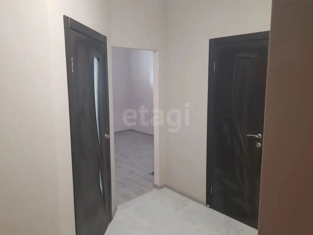1-к квартира, 36.4м² (улица Генерала Петрова, 35) - миниатюра 6