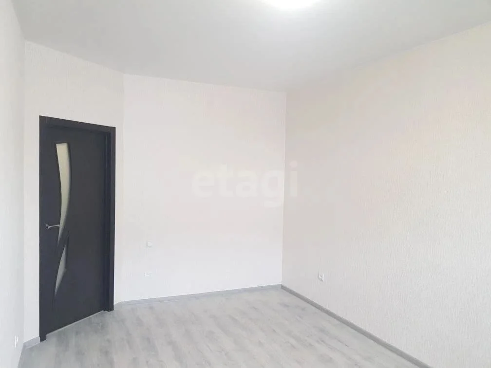 1-к квартира, 36.4м² (улица Генерала Петрова, 35) - миниатюра 7