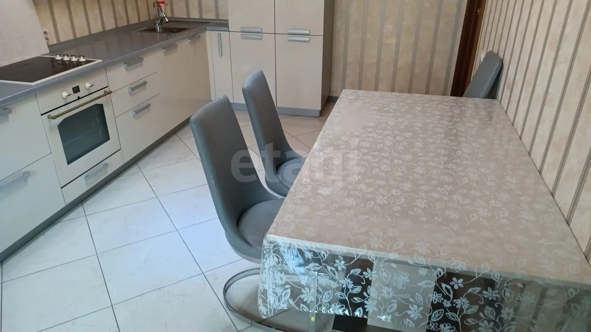 3-к квартира, 79.5м² (Восточно-Кругликовская улица, 28) - миниатюра 3