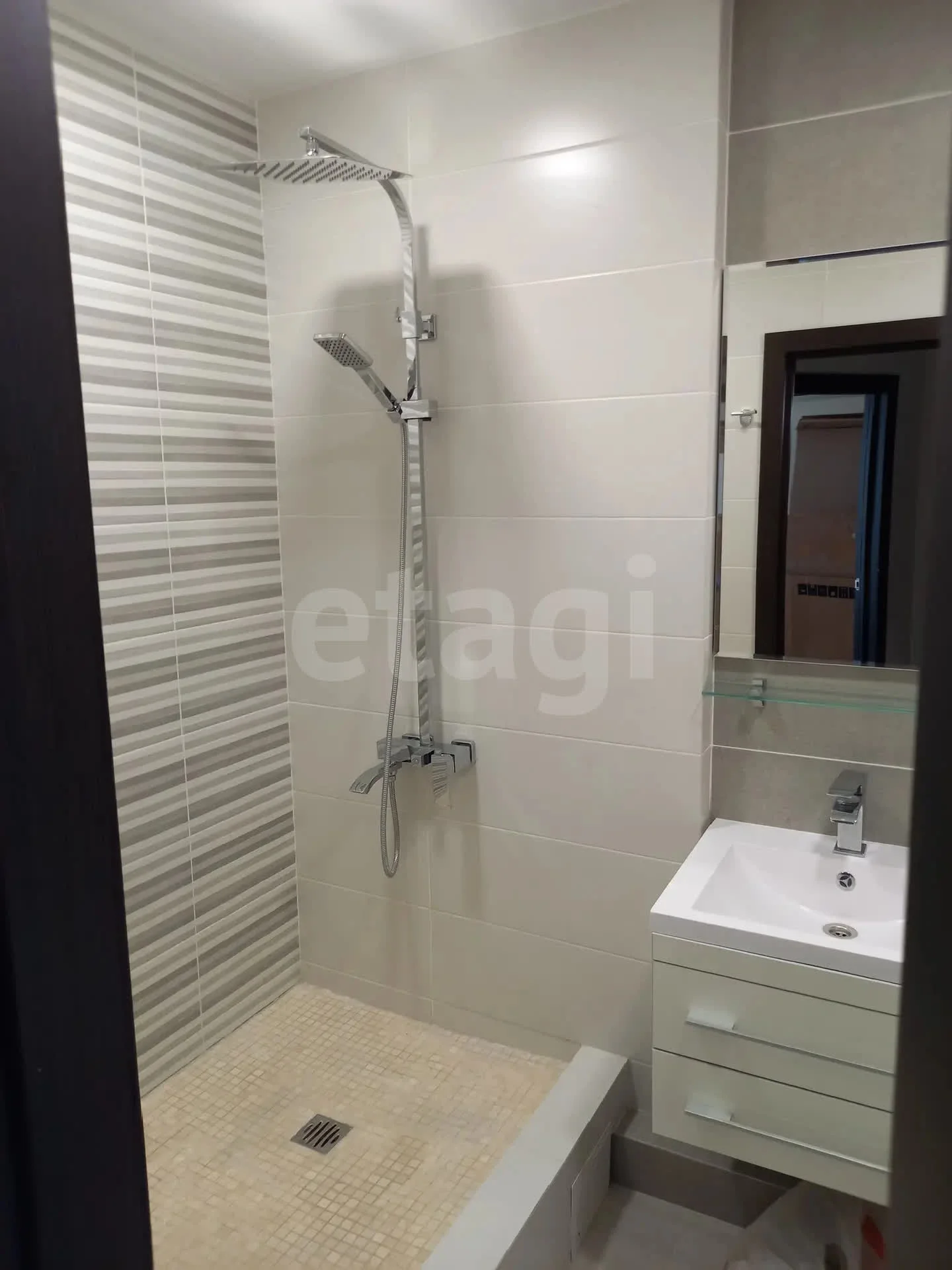 1-к квартира, 40м² (Красная улица, 176лит1/4) - миниатюра 4