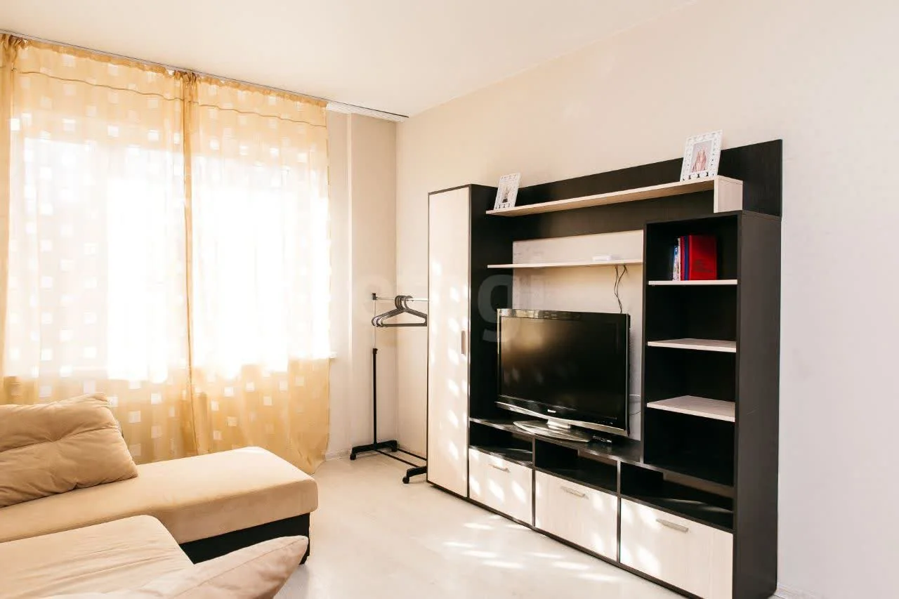 1-к квартира, 35.3м² (улица имени Героя Николая Шевелёва, 5) - миниатюра 4