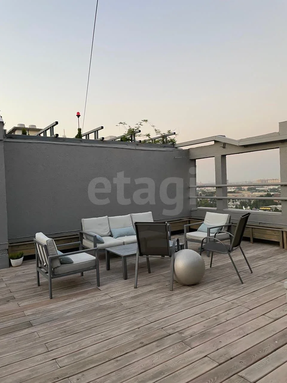 3-к квартира, 180м² (улица Фёдора Лузана, 23) - миниатюра 2