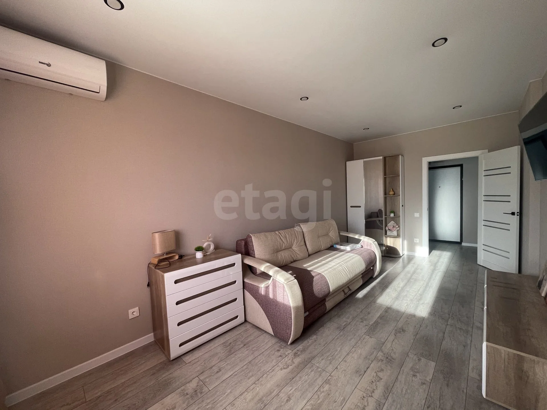 1-к квартира, 43м² (улица Кирилла Россинского, 3/1) - миниатюра 5