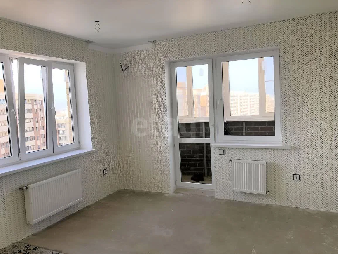 3-к квартира, 79.1м² (улица Петра Метальникова, 40) - миниатюра 6