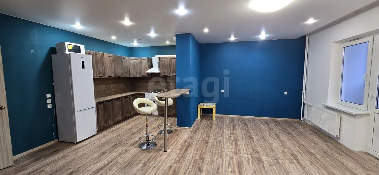2-к квартира, 79.9м² (улица Героя Владислава Посадского, 53) - изображение 1