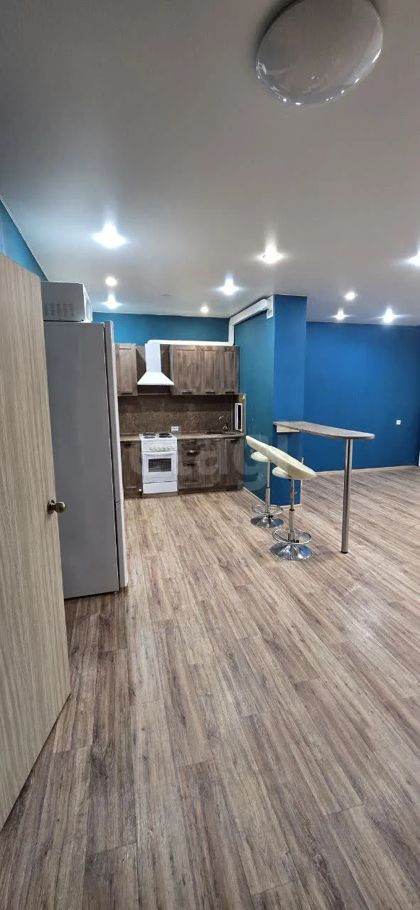 2-к квартира, 79.9м² (улица Героя Владислава Посадского, 53) - миниатюра 2