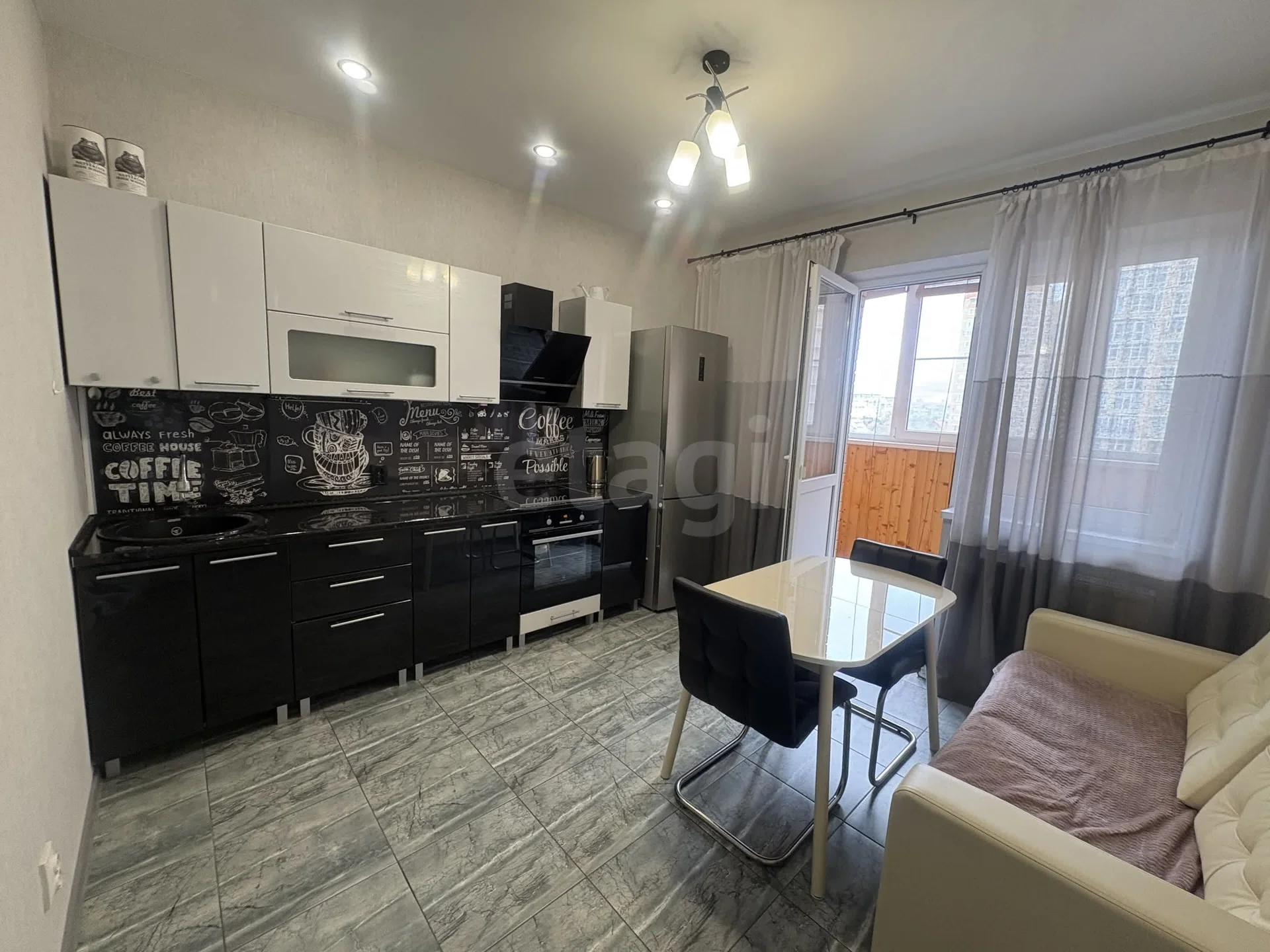 1-к квартира, 42.3м² (улица Архитектора Петина, 18/3) - миниатюра 2