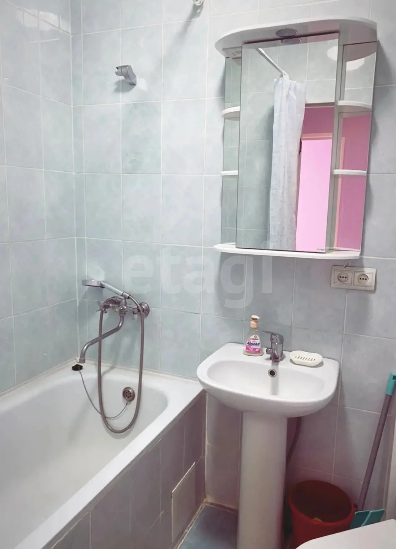 1-к квартира, 35м² (Апрельская улица, 5) - миниатюра 2