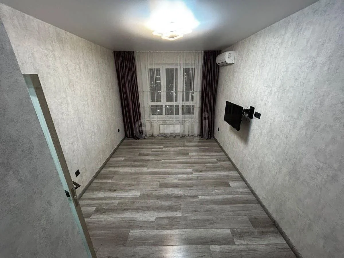 1-к квартира, 35.8м² (улица Григория Булгакова, 10) - миниатюра 2
