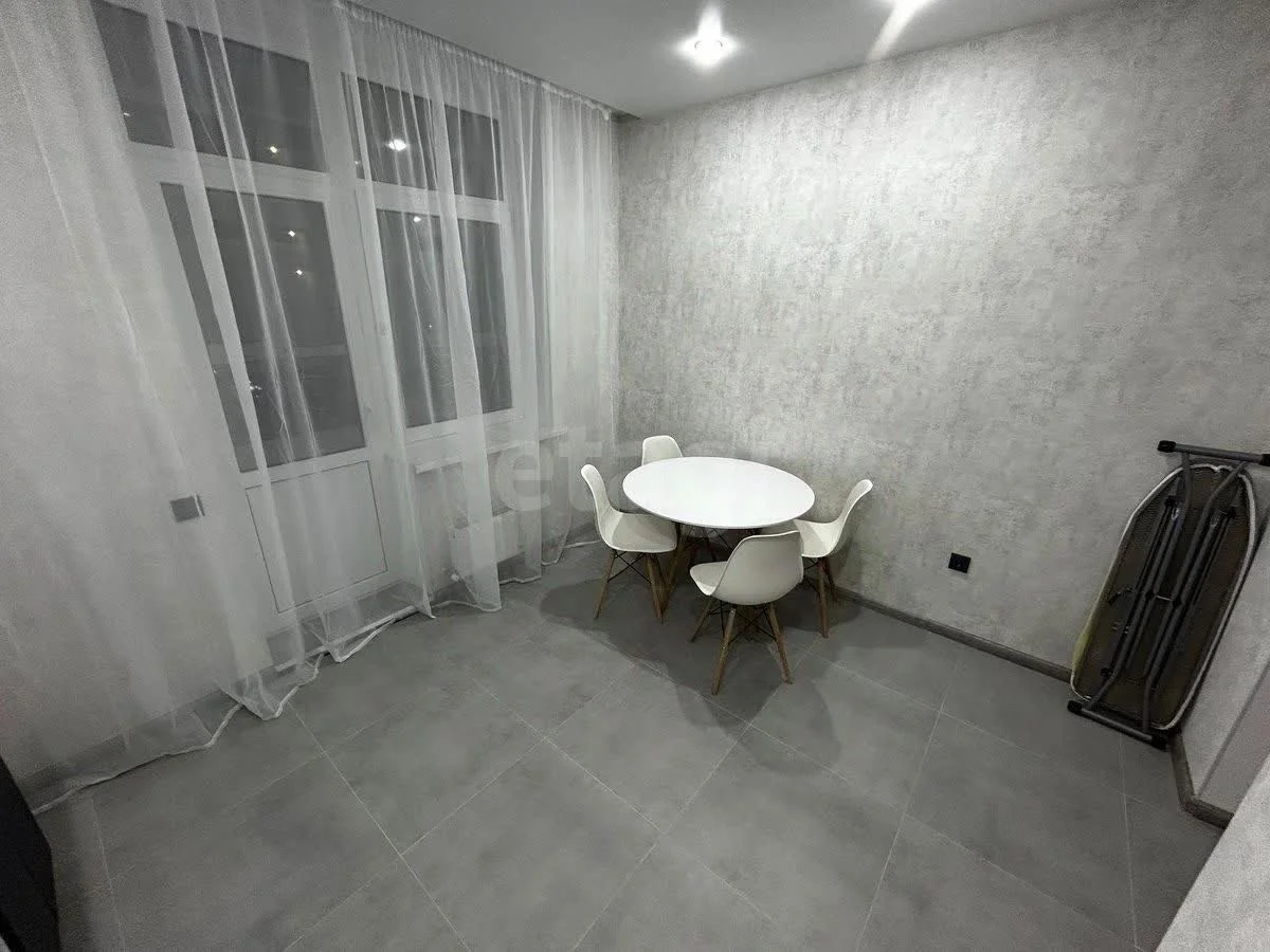1-к квартира, 35.8м² (улица Григория Булгакова, 10) - миниатюра 4