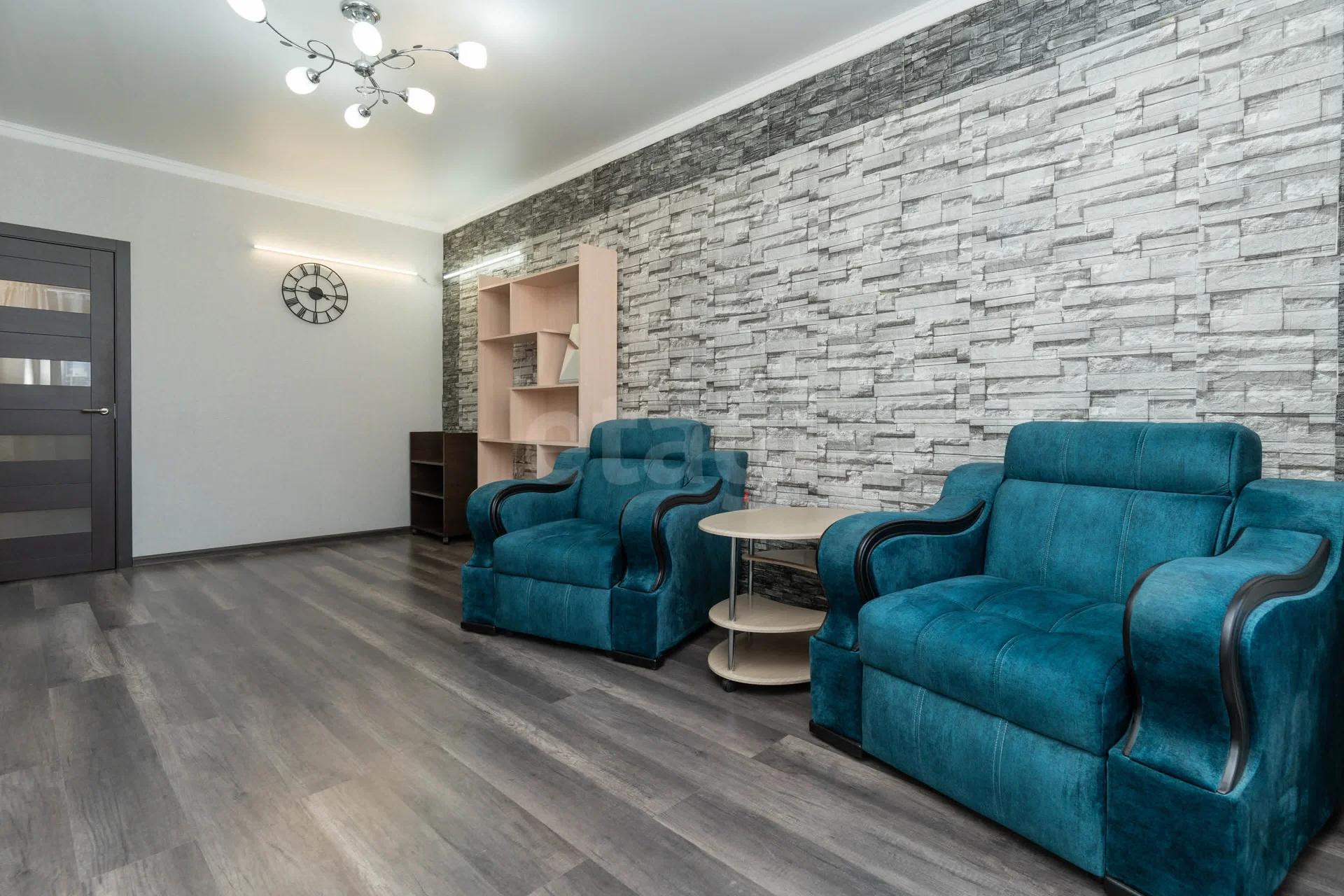 2-к квартира, 74.1м² (Командорская улица, 1/2) - миниатюра 2