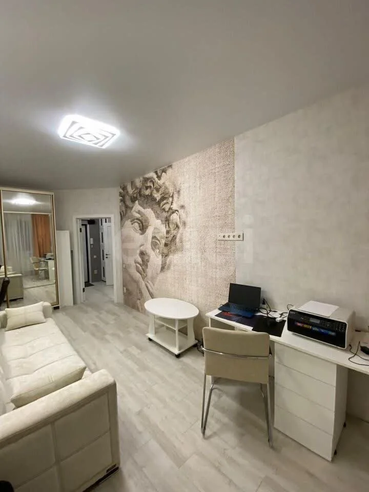 1-к квартира, 41.4м² (улица имени Сергея Есенина, 127/2) - миниатюра 2