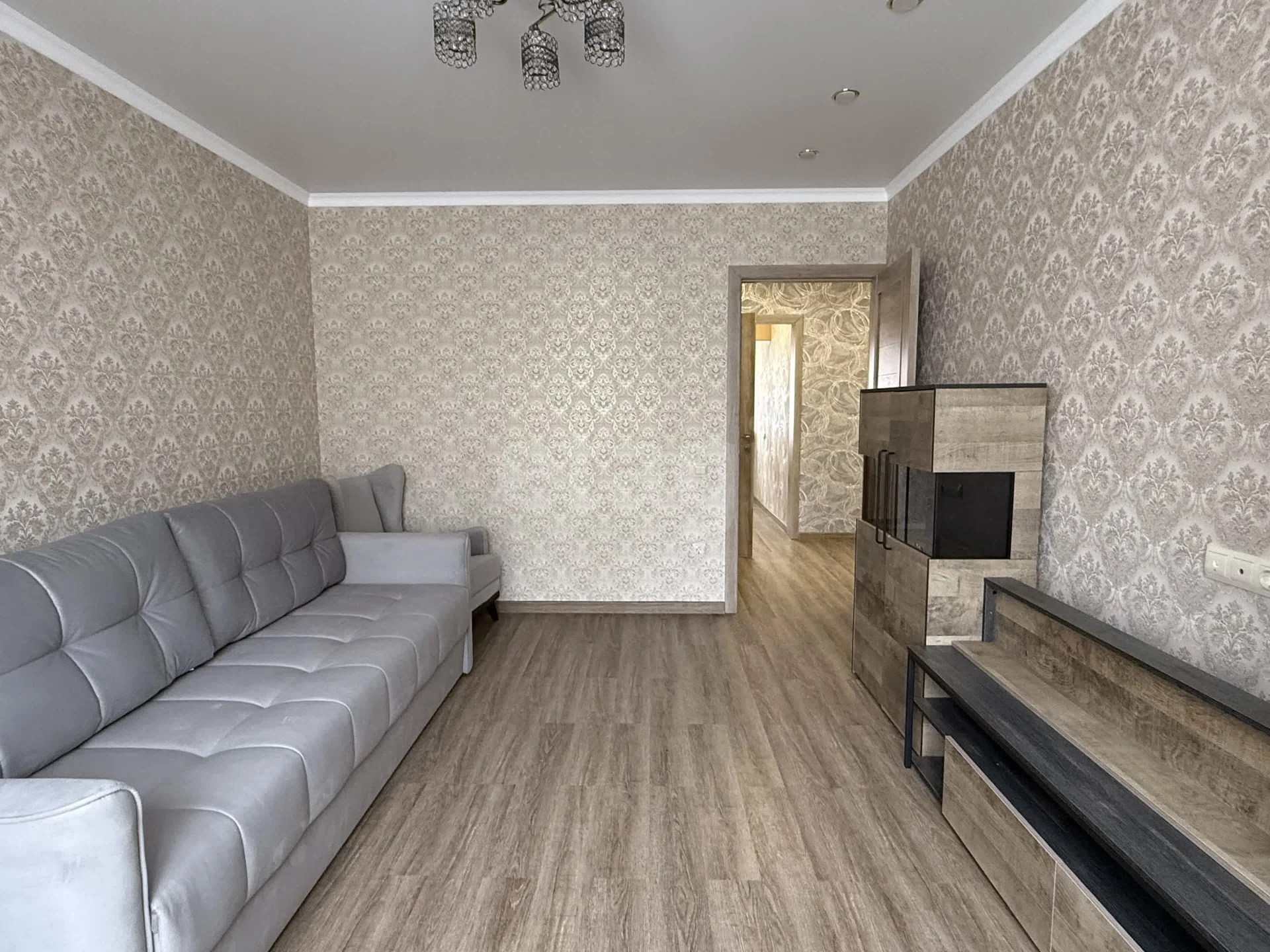 2-к квартира, 65.4м² (проспект имени писателя Знаменского, 9к1) - миниатюра 3