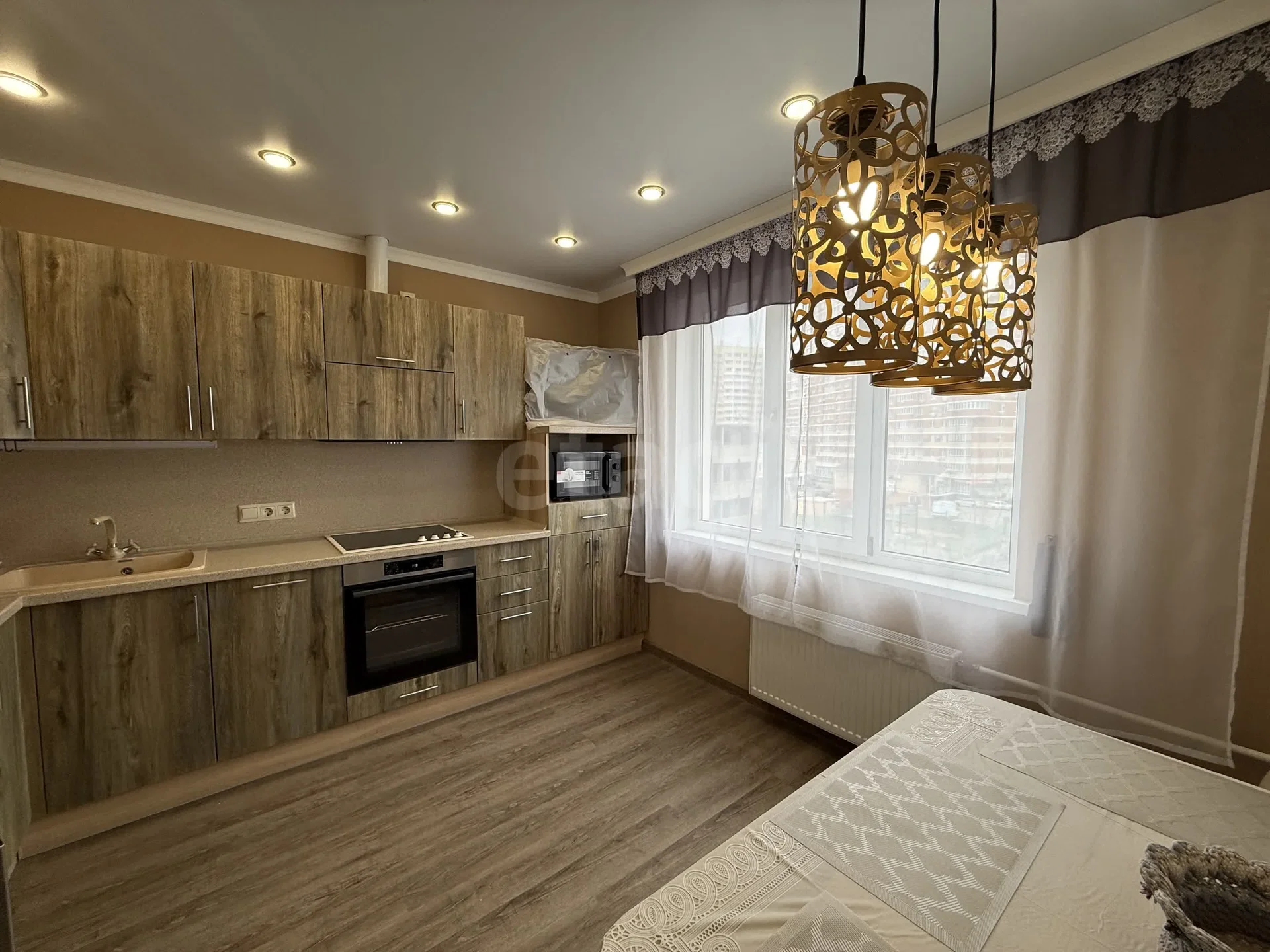 2-к квартира, 65.4м² (проспект имени писателя Знаменского, 9к1) - миниатюра 6