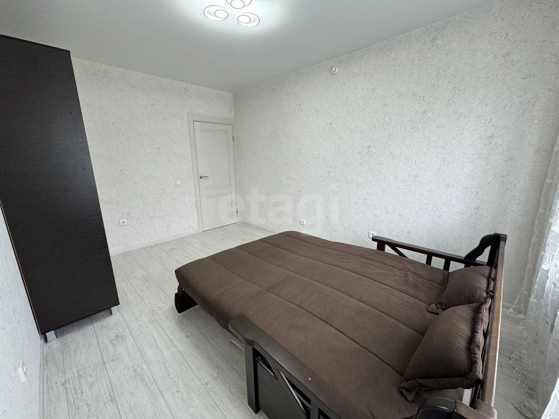 2-к квартира, 52.9м² (улица имени Героя Советского Союза Дмитрия Мирошниченко, 41) - миниатюра 9