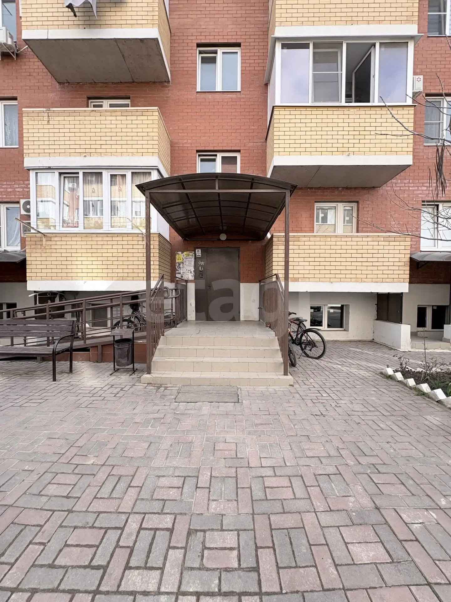 Студия, 18.2м² (улица имени В.М. Комарова, 106бк8) - миниатюра 2