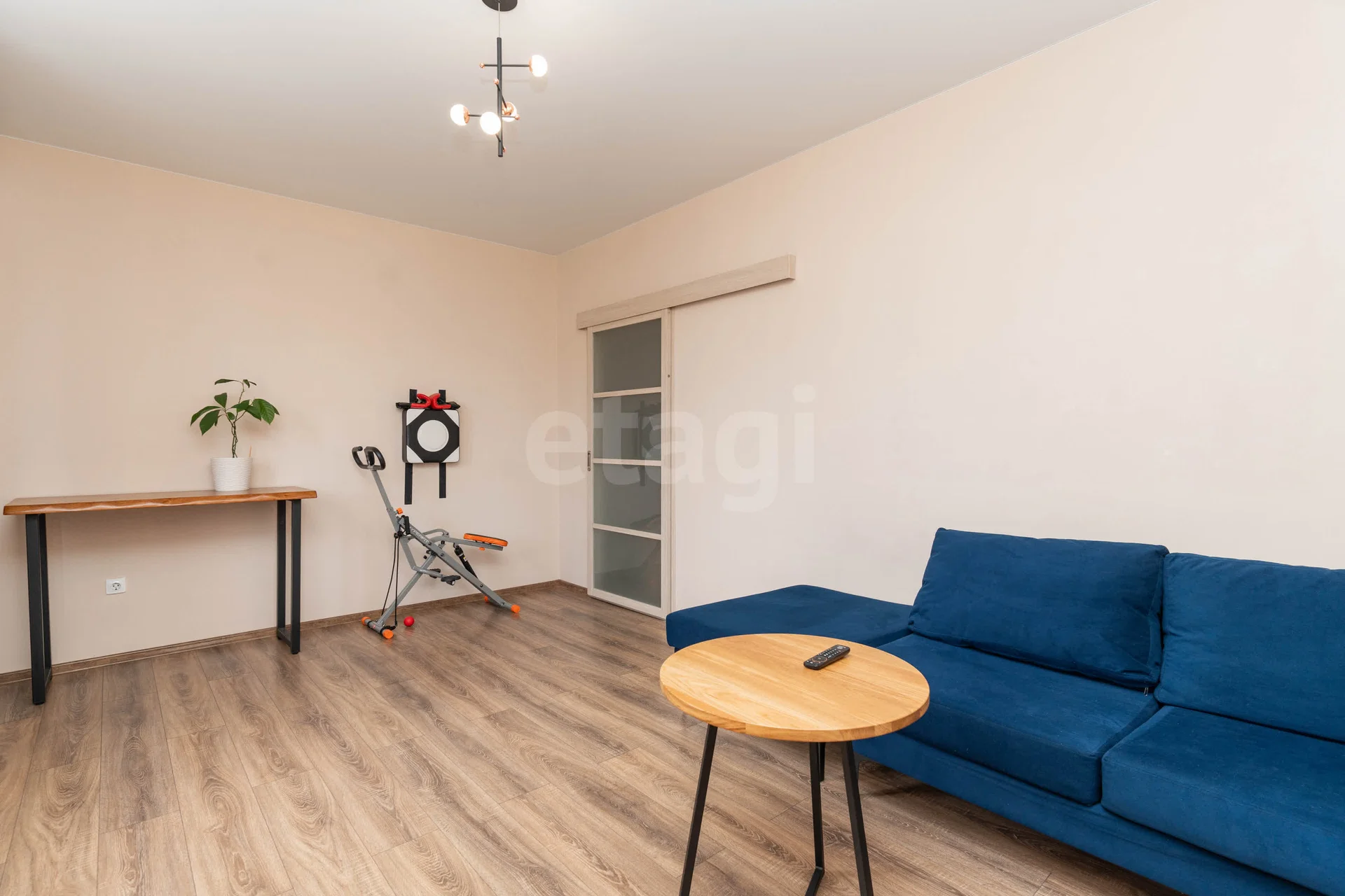 2-к квартира, 56.3м² (улица имени Героя Николая Шевелёва, 5) - миниатюра 8