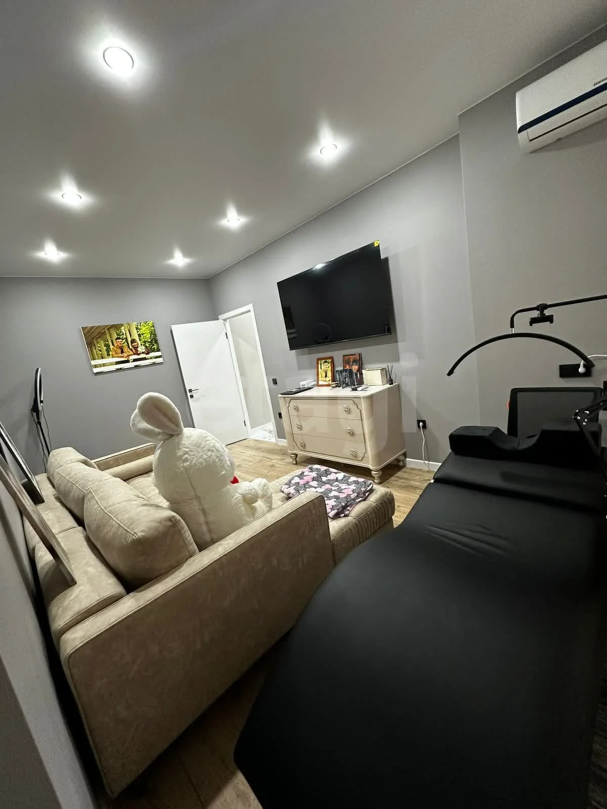 2-к квартира, 51.8м² (улица имени Героя Николая Шевелёва, 17) - миниатюра 4