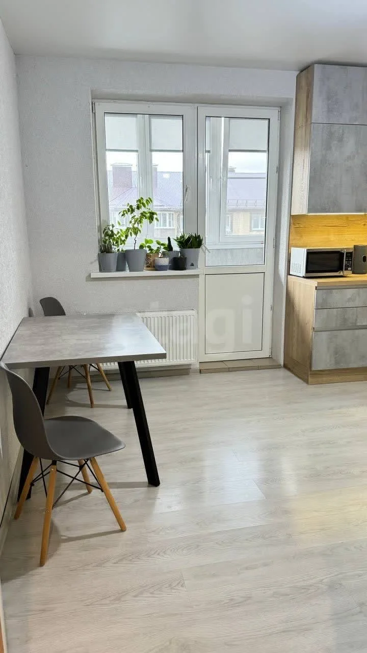 2-к квартира, 57.6м² (улица Лётчика Позднякова, 2к1) - миниатюра 5